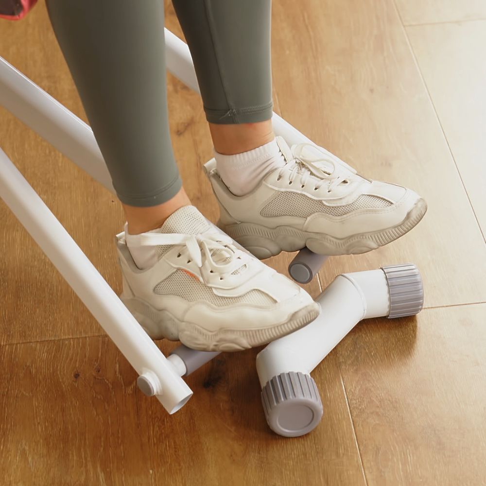 Hip Abductor Machine