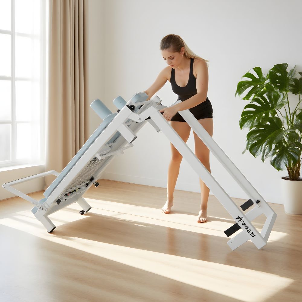 Aura™ Pilates Reformer