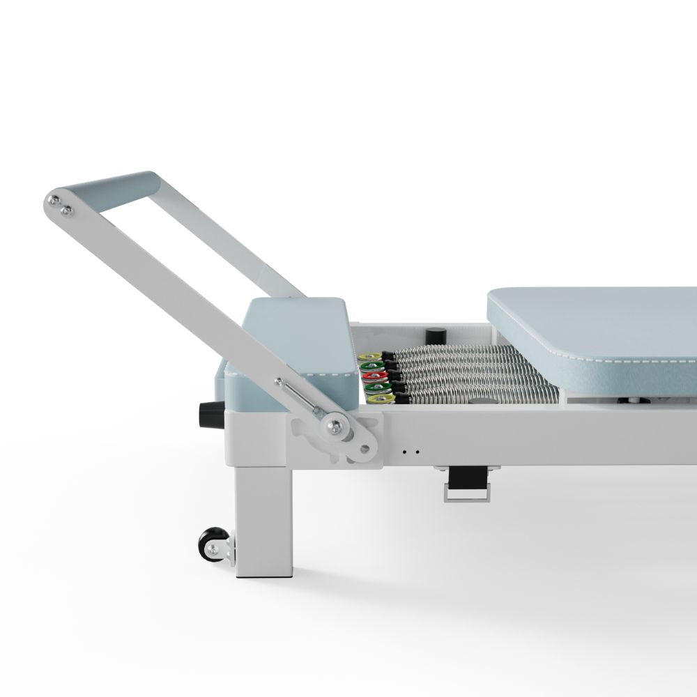 Aura™ Pilates Reformer