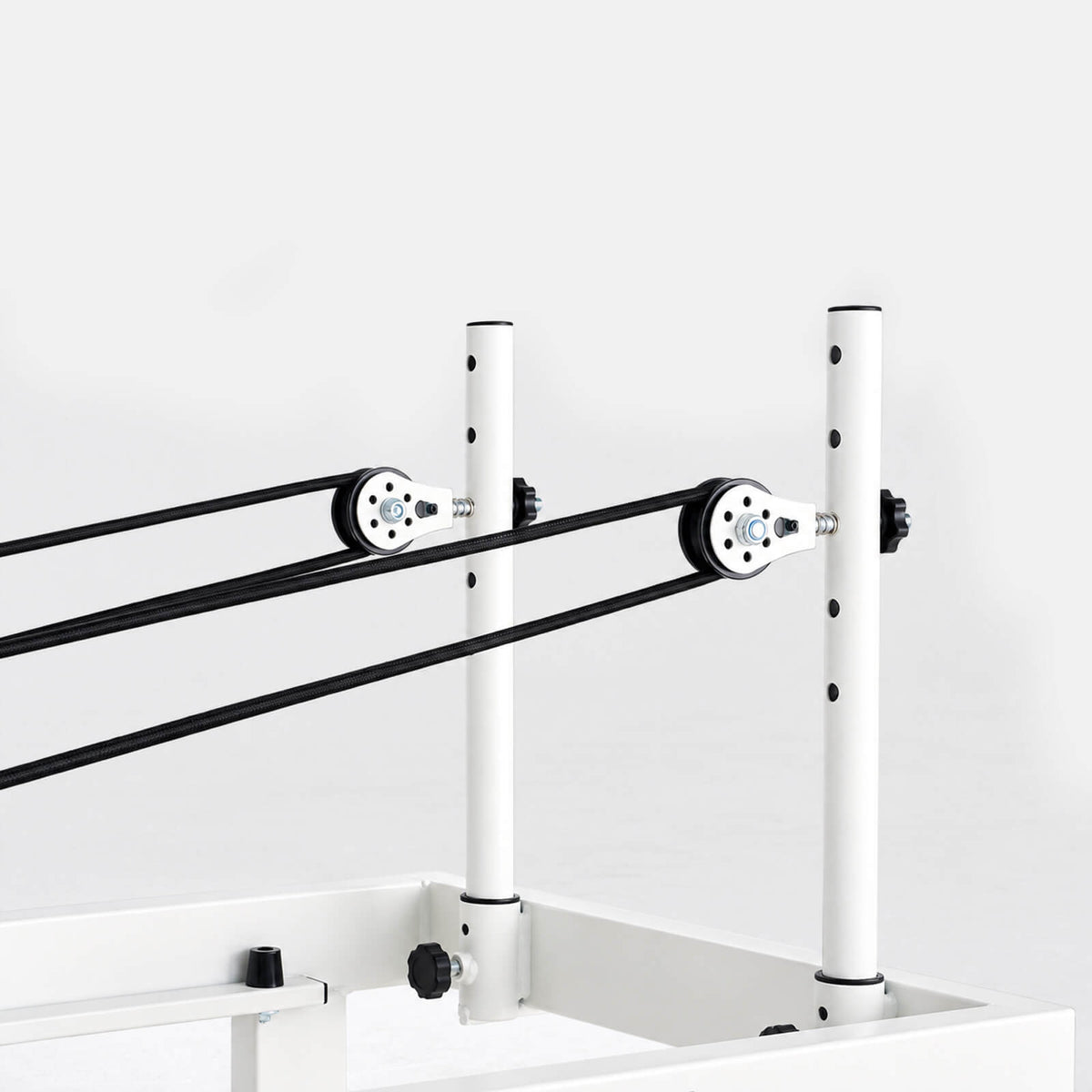 Aura™ Pilates Reformer