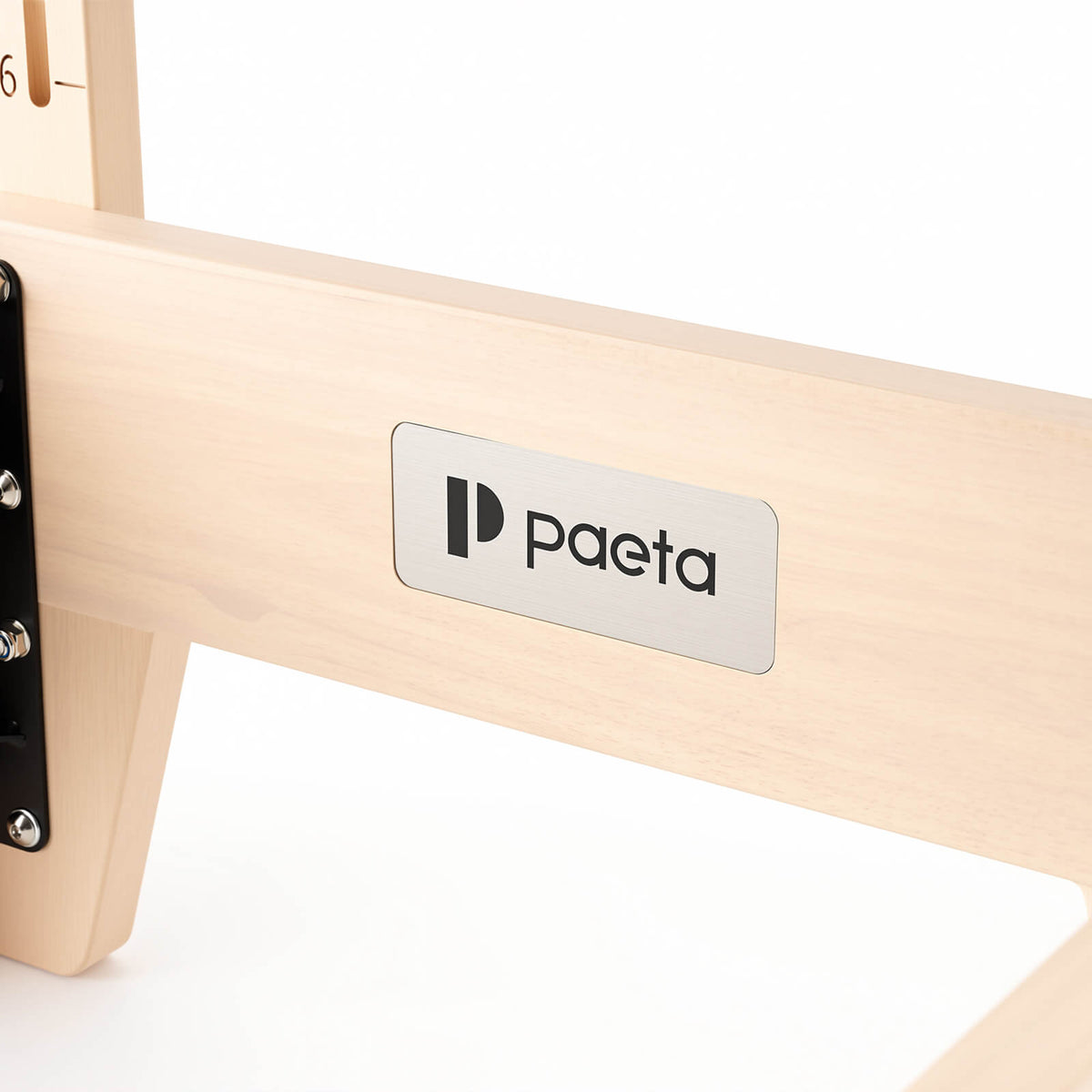 Linea™ Full Track Pilates Reformer