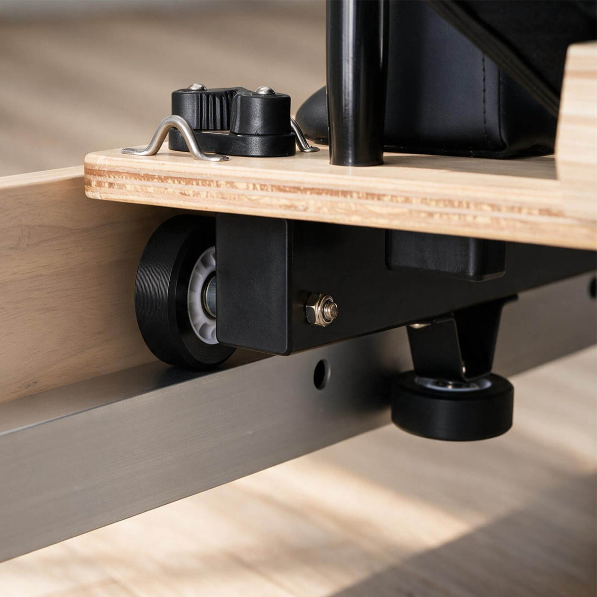 Linea™ Full Track Pilates Reformer