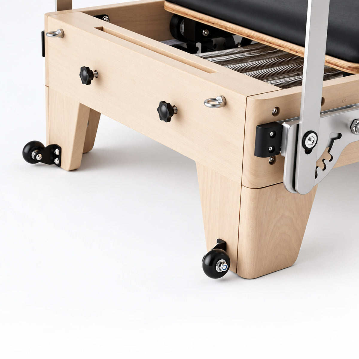 Linea™ Full Track Pilates Reformer